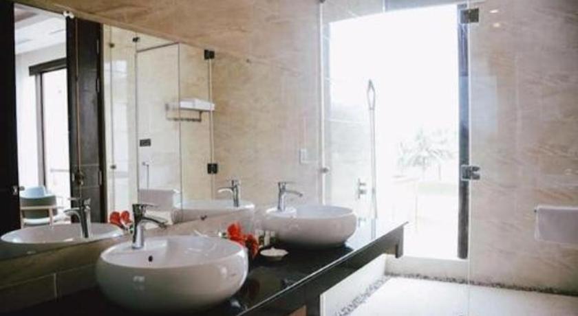 Diamond Bay Golf And Villas Nha Trang Exterior foto